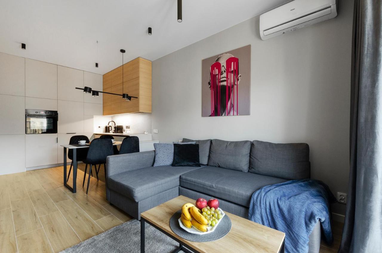 Apartament Manufaktura Centrum Z Klimatyzacja Λοτζ Εξωτερικό φωτογραφία