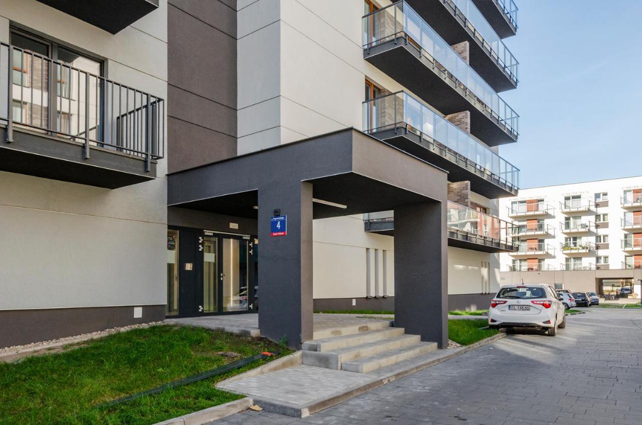 Apartament Manufaktura Centrum Z Klimatyzacja Λοτζ Εξωτερικό φωτογραφία